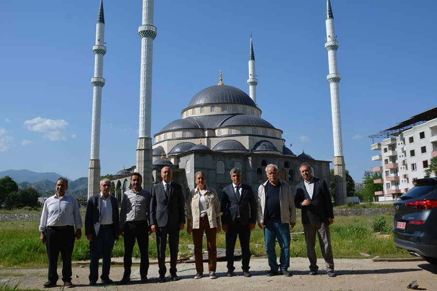 Kaymakamımızın İnşaatı Devam Eden Kur'an Kursu Külliyesi ve Cami Ziyareti